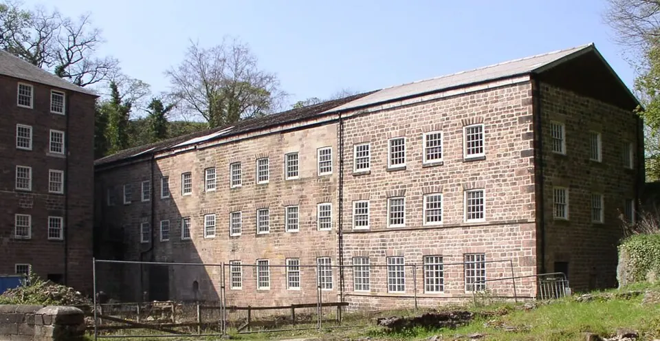 The first building of the Cromford mill, from 1771.