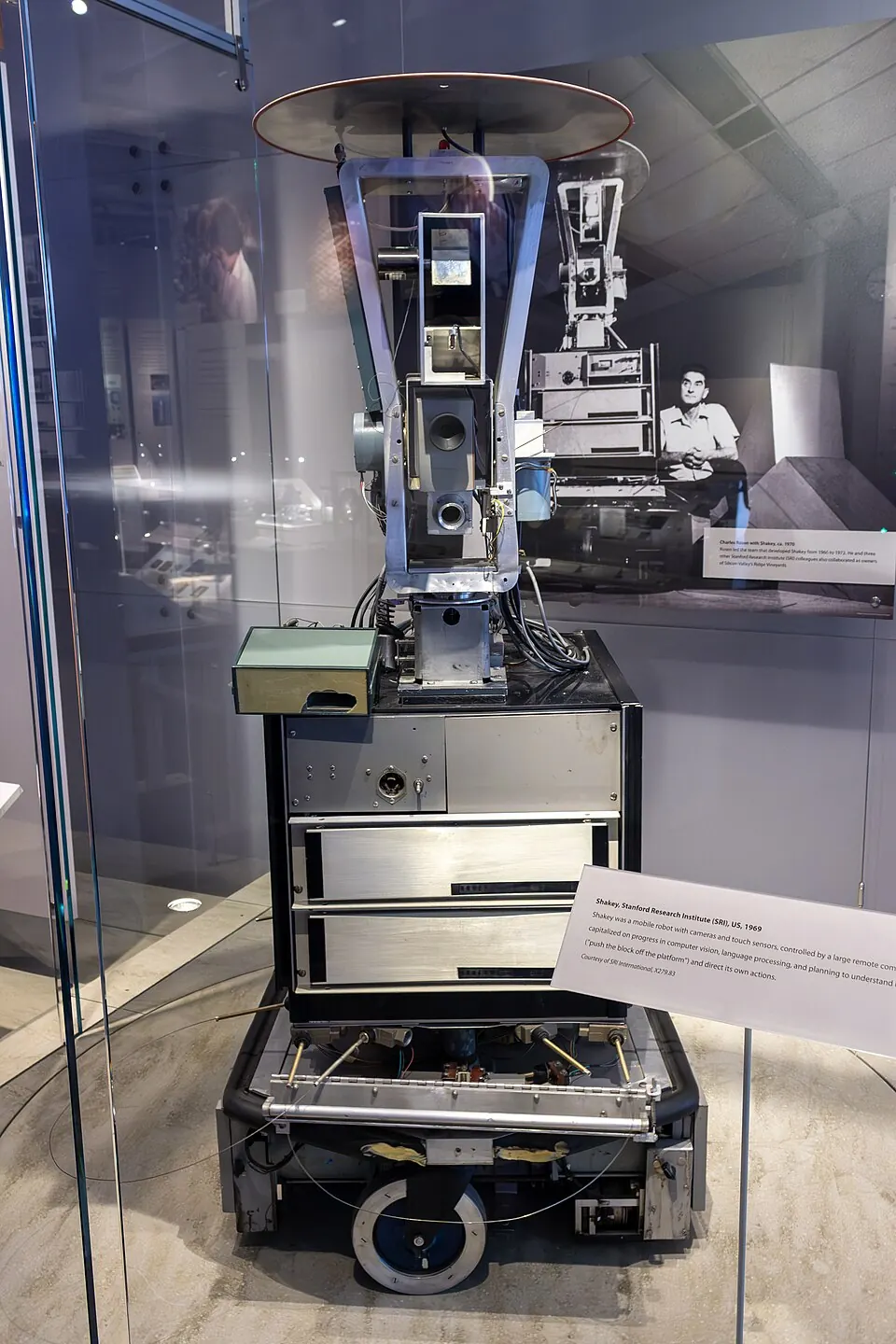 Shakey at the Computer History Museum.